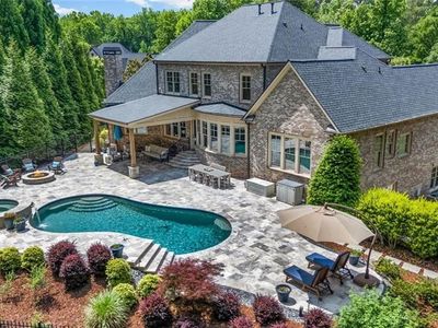 350 Dewpoint Ln, Johns Creek, GA, 30022