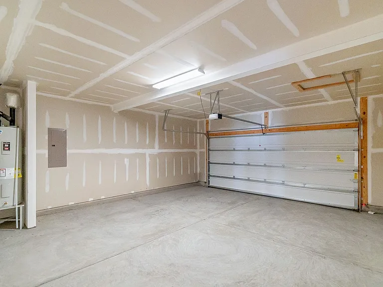 6023 Walkers Run Dr — Photo 39
