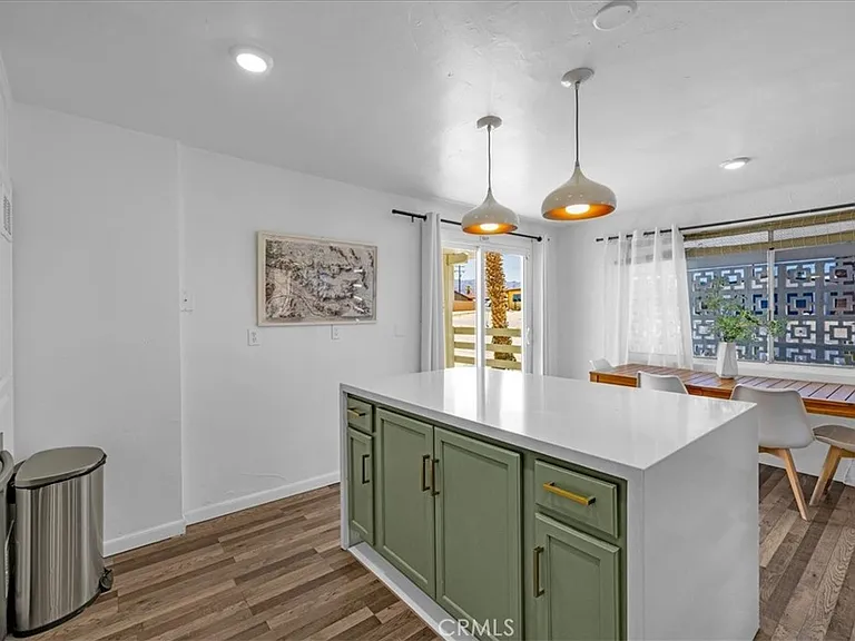 5749 Halsey Ave — Photo 14