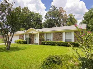 1504 Caldwell St, Longview, TX 75602