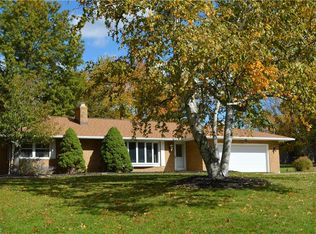 401 Meadowlane Rd, Seven Hills, OH 44131