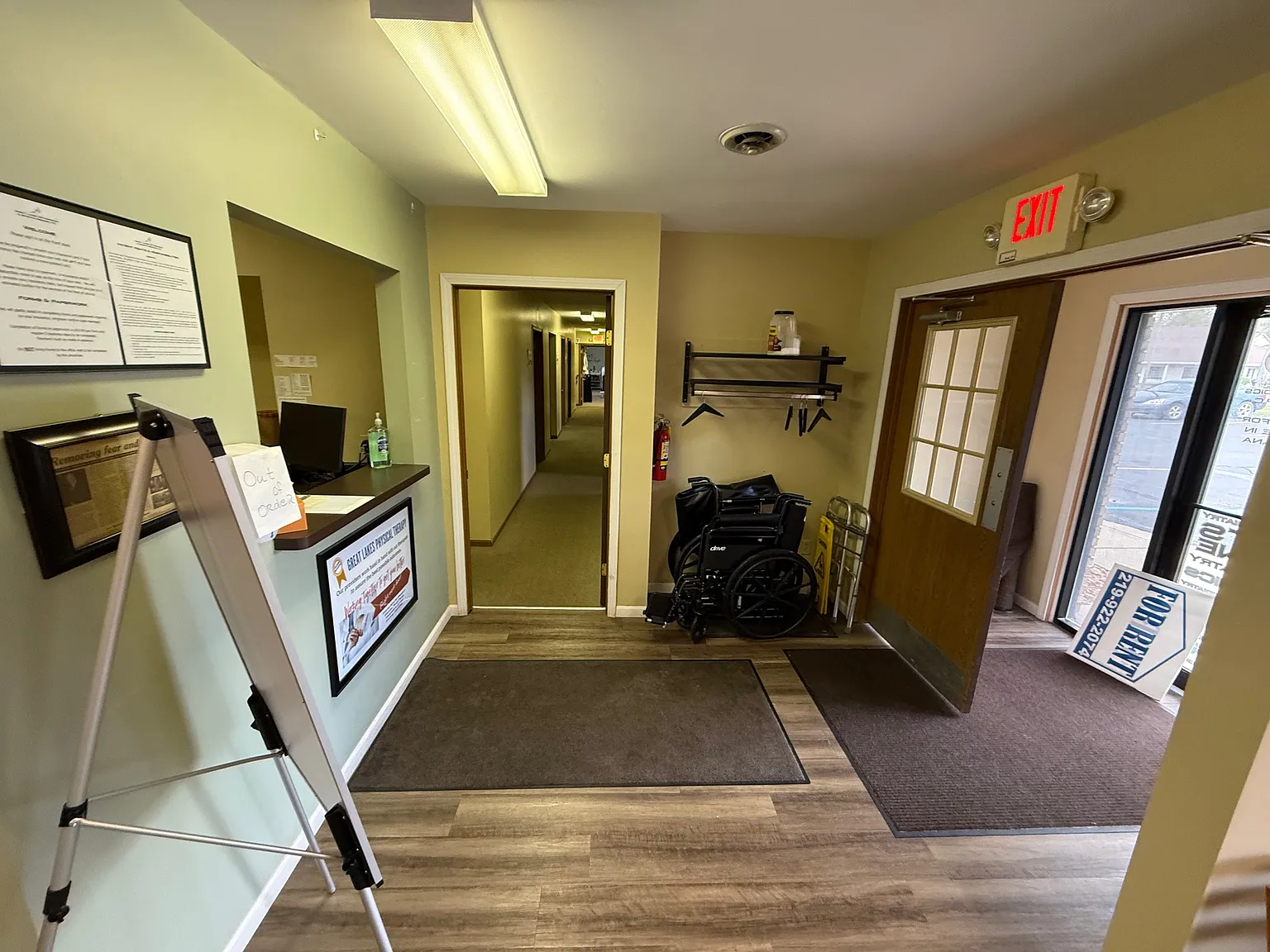 1032-1050 Commercial-Midtown LLC - 1024-1 — Photo 3