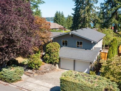 18204 NE 31st Street, Redmond, WA, 98052