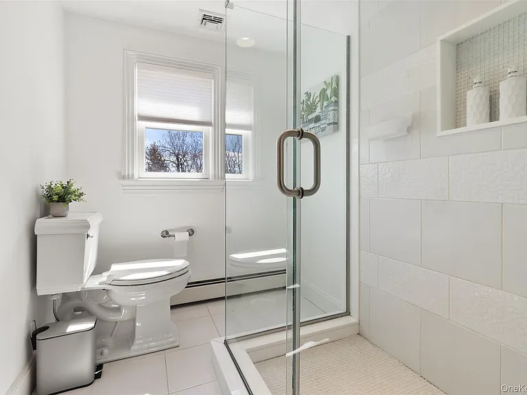 20 Primrose St — Photo 16