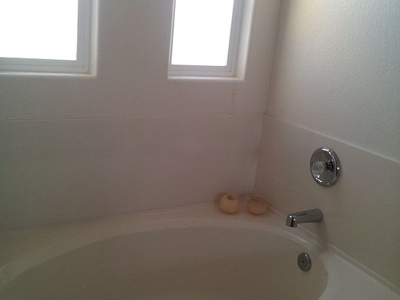 5th image of 250 Dairy Ave