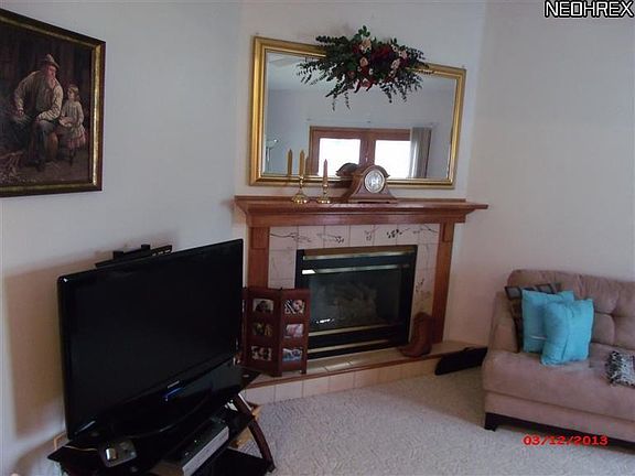 2nd image of 3967 Londonderry Ln #3967