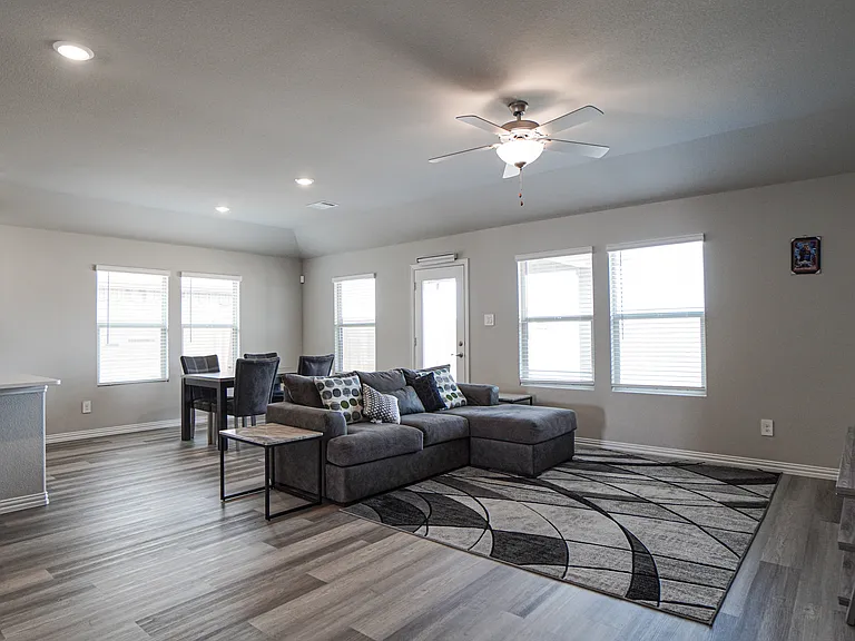 775 Moonlight Pl — Photo 6
