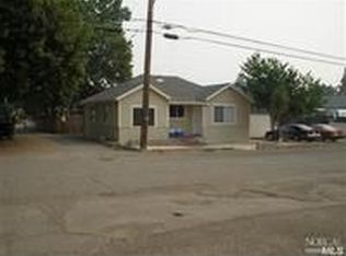 740 Talmage Rd, Ukiah, CA 95482