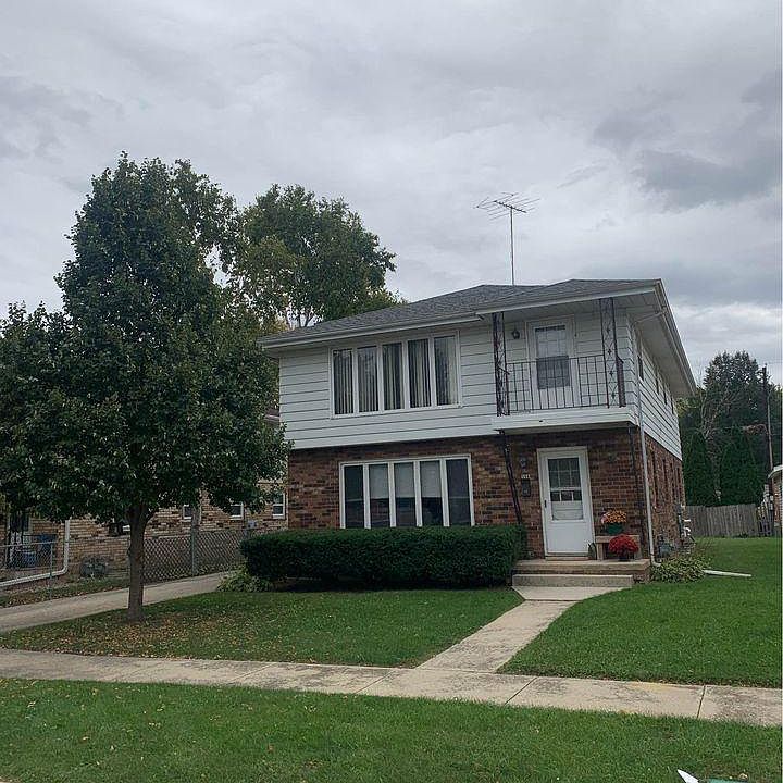 1st image of 556 Lee Ct #A