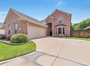 2305 Springmere Dr, Arlington, TX 76012