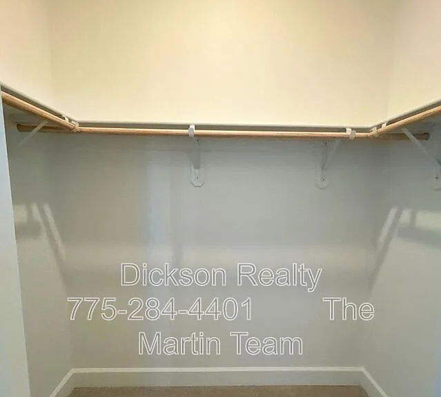 3247 Eleanor Way — Photo 13