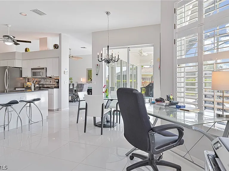 3681 Lakemont Dr — Photo 11