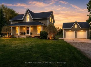 1595 County Road 42 Rd, Clearview, ON L0M1S0