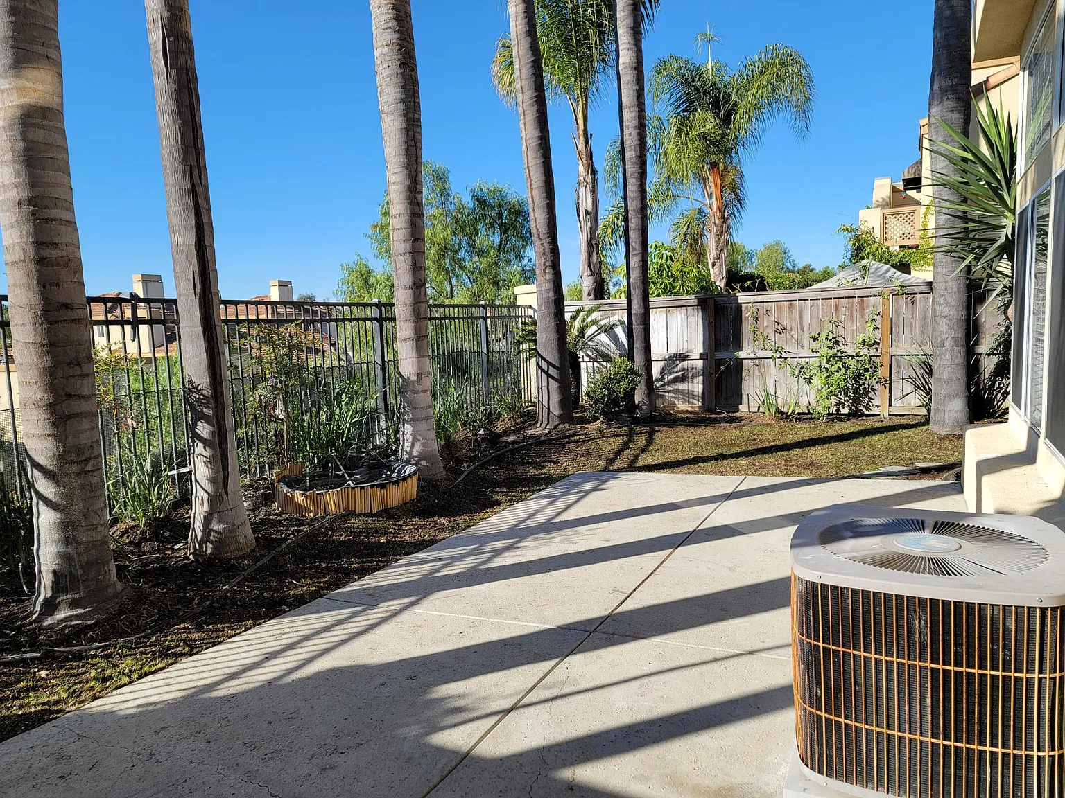 3 bed, 1500 sqft, $4,500 — Photo 4