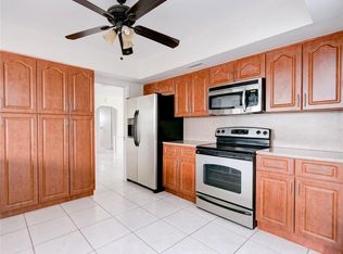 3725 S Washington St, Hollywood, FL 33021
