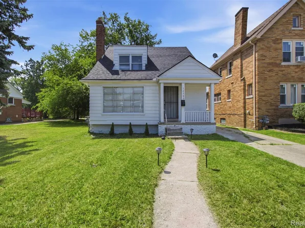 12580 Promenade St, Detroit, MI 48213
