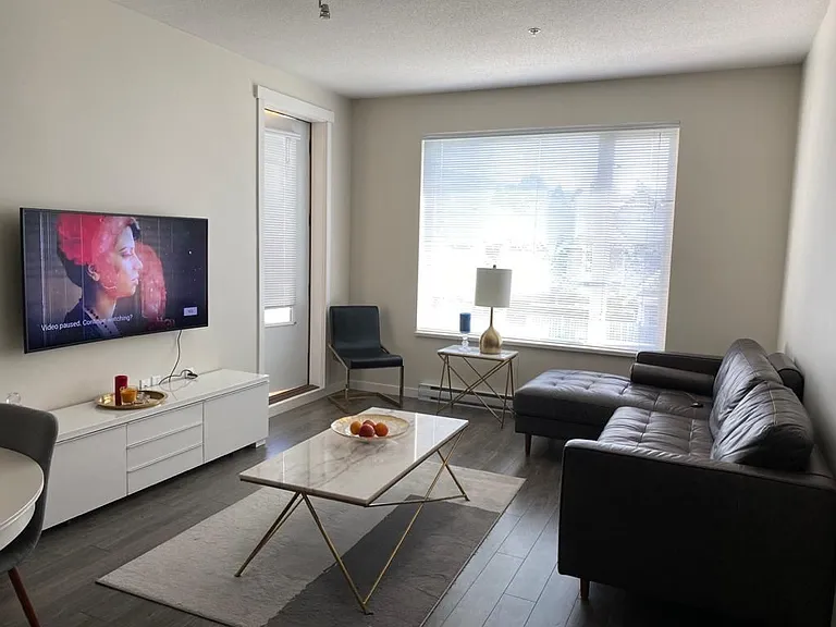 2665 Mountain Hwy #201 — Photo 5
