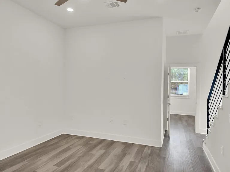6325 Ponca St #B — Photo 6
