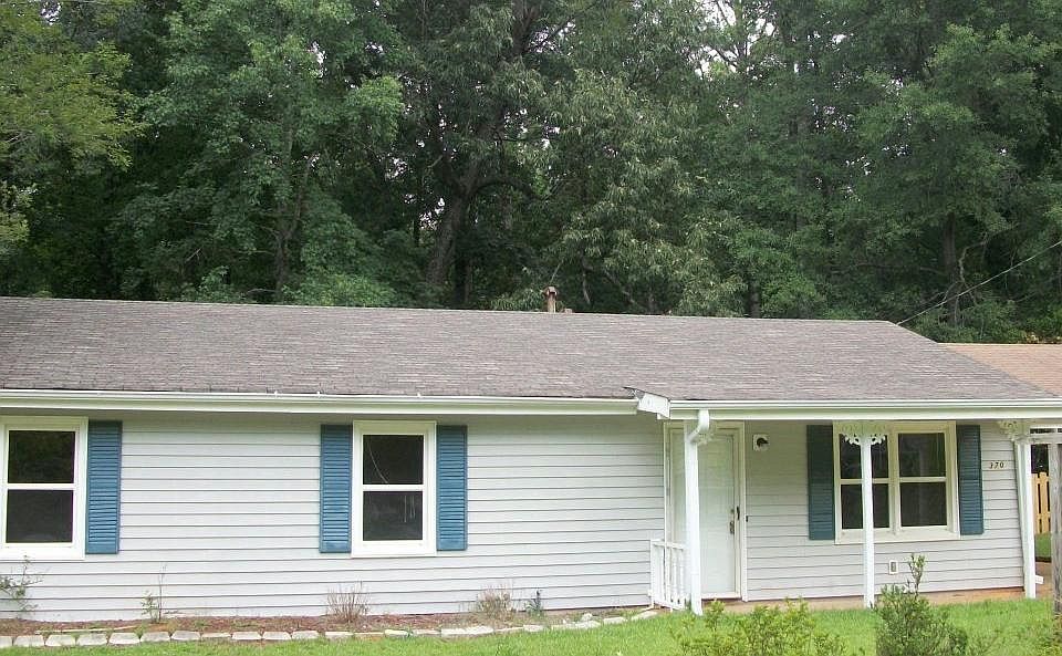 1st image of 370 Morris Dr SE