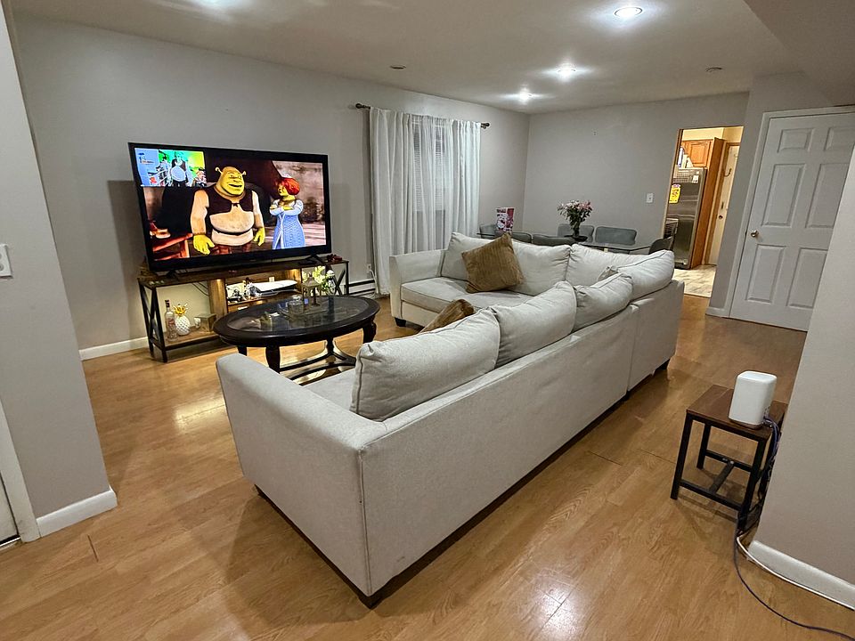 1st image of 44 Pulaski Ave #1A