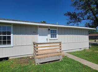 500 David St #B, Springdale, AR 72764