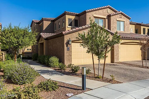 250 W Queen Creek Rd Photo 1