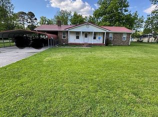 401 E Jp Moore Dr, Naylor, MO 63953