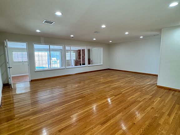 3rd image of 8906 Stansbury Ave