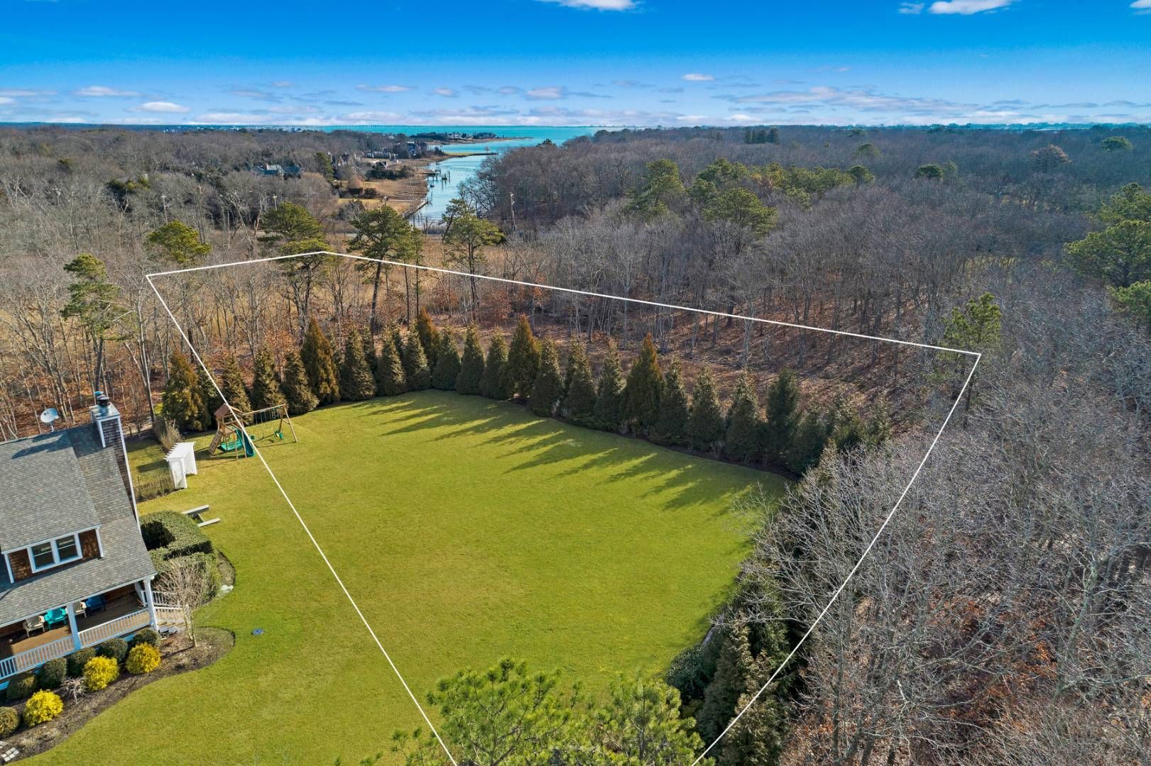 10 & 6 Arbutus Rd in Quogue Out East