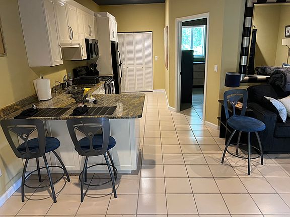 Kitchen family room