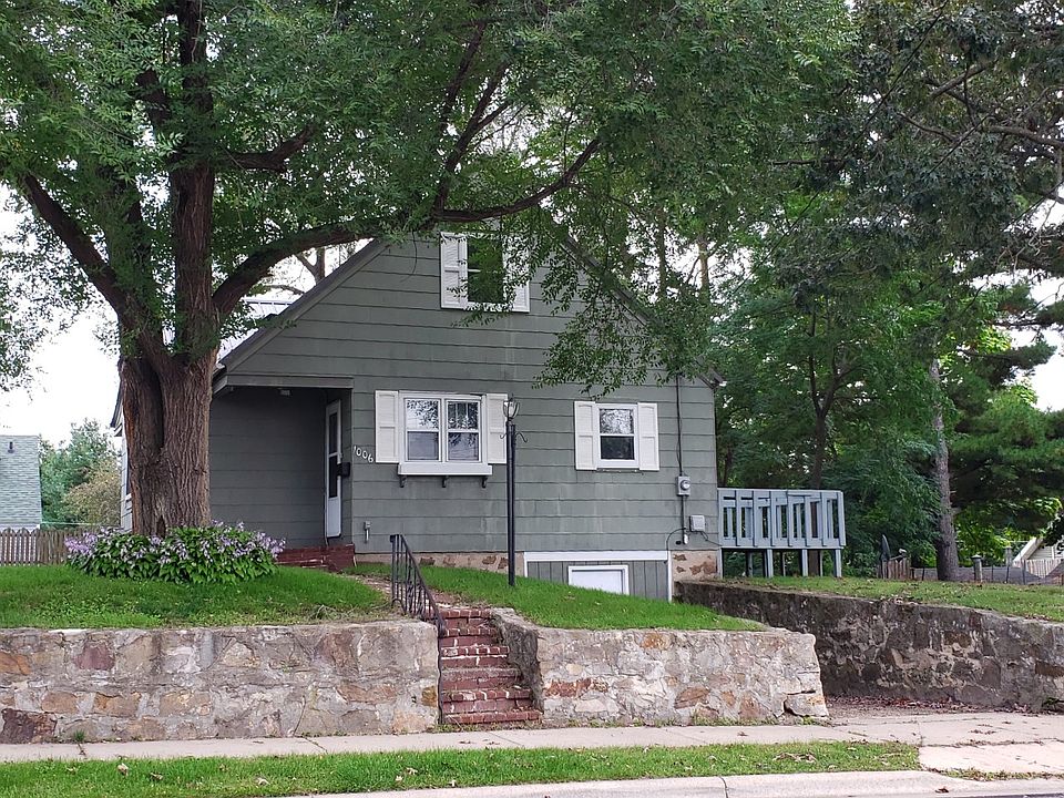 1st image of 1006 Woodard Ave