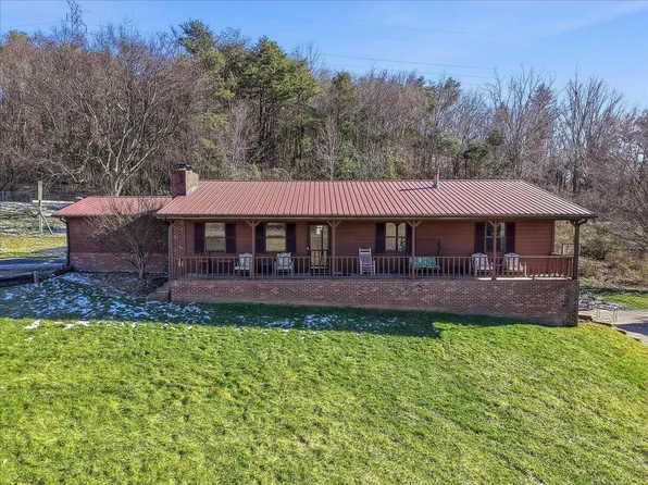 3064 Fish Hatchery Rd, Morristown, TN 37813