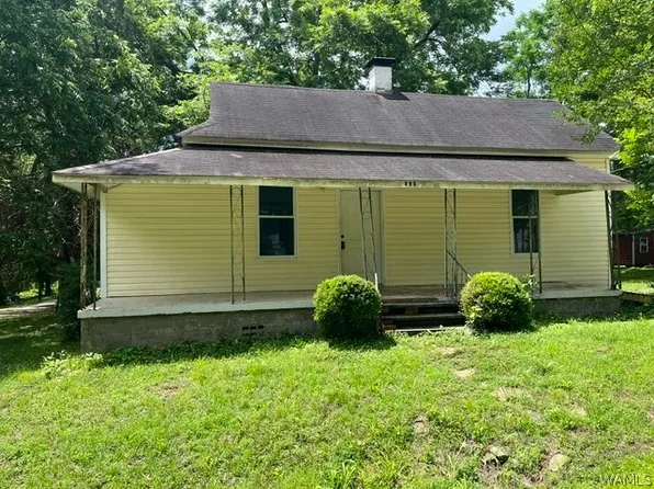 570 Camellia Ln, West Blocton, AL 35184
