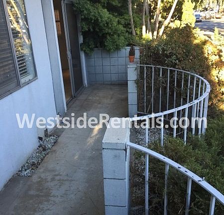 5th image of 1319 Idaho Ave APT 1