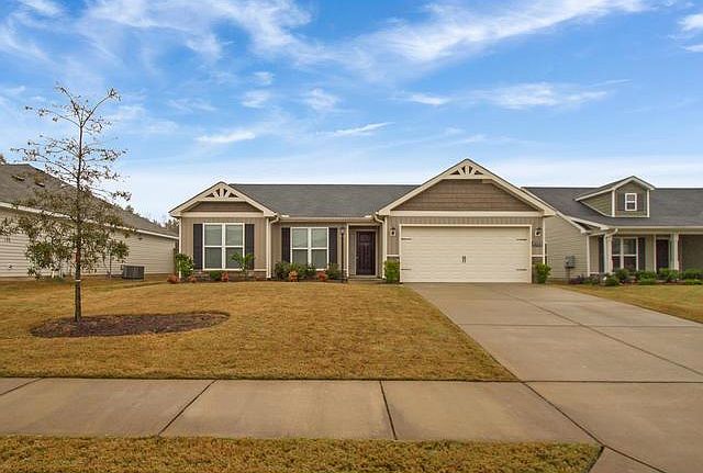 1st image of 3214 Alexandria Dr