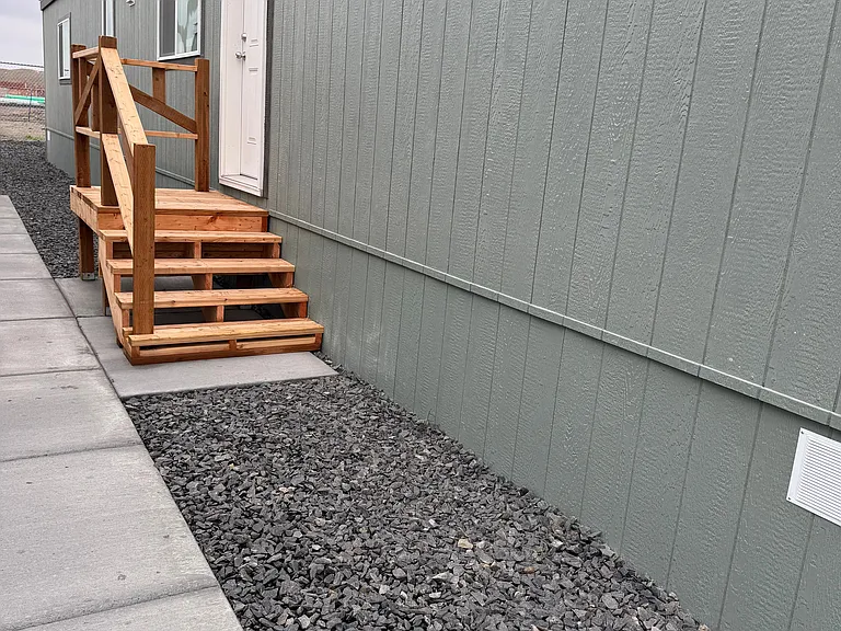 700 W Unity Loop — Photo 42
