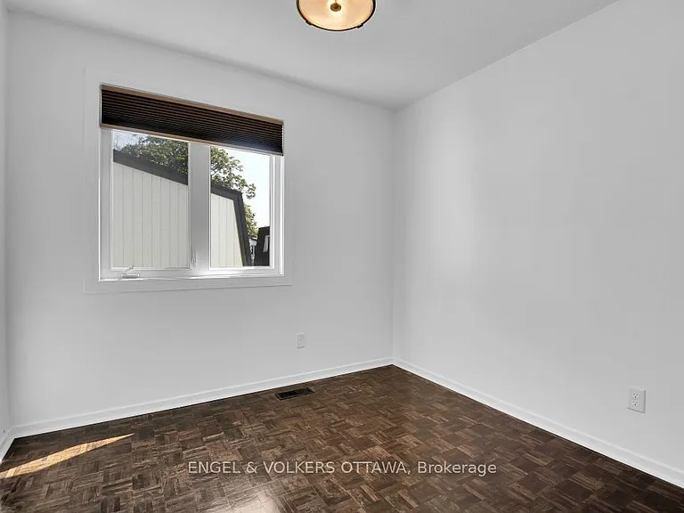 837 Eastvale Dr #110 — Photo 27