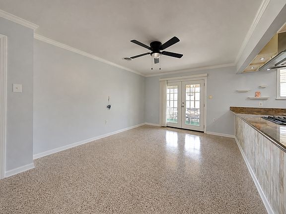 5th image of 2604 Metairie Ct