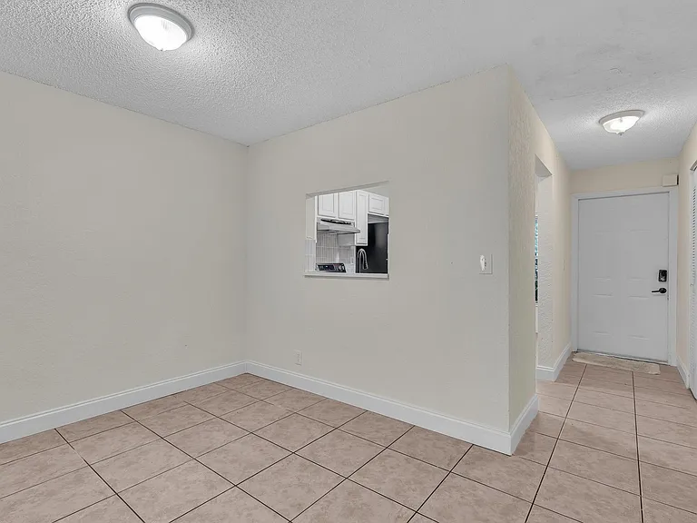 2510 Riverside Dr #2510 — Photo 12