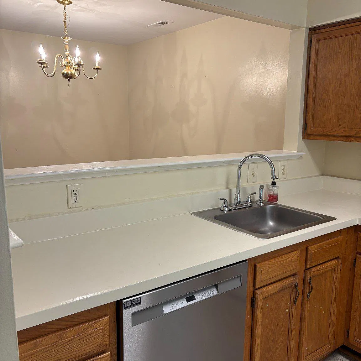 2 bed, 2.0 bath, 936 sqft, $1,950 — Photo 4