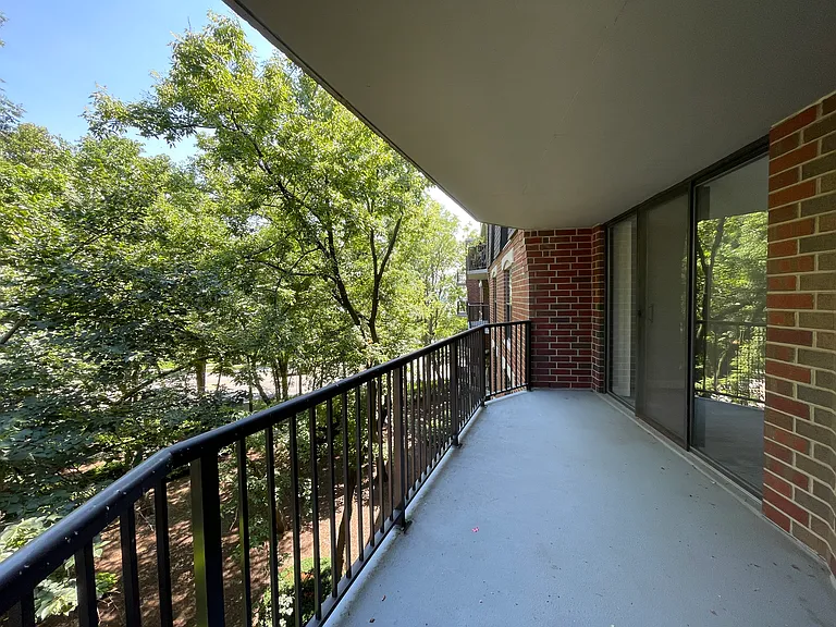 509 Aurora Ave #506 — Photo 21
