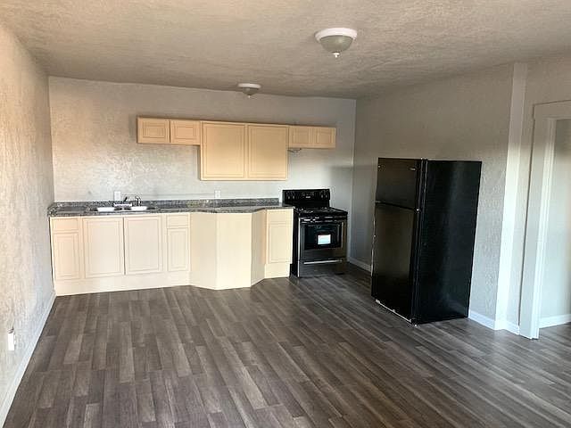 1st image of 450 W Picacho Ave #5