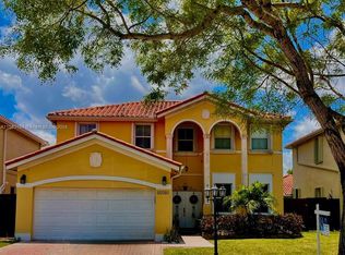 15782 SW 60th Ter, Miami, FL 33193