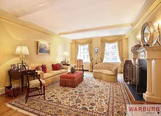 Sold by Warburg | media 26