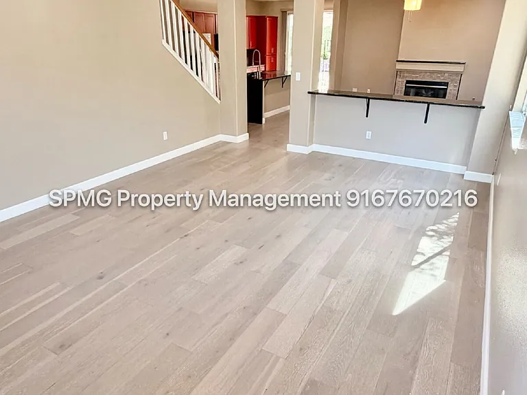 609 Granada Pass Dr — Photo 3