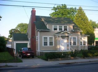 720 Willett Ave, Riverside, RI 02915