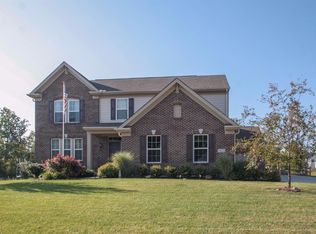 1423 Woodbury Glen Dr, Amelia, OH 45102
