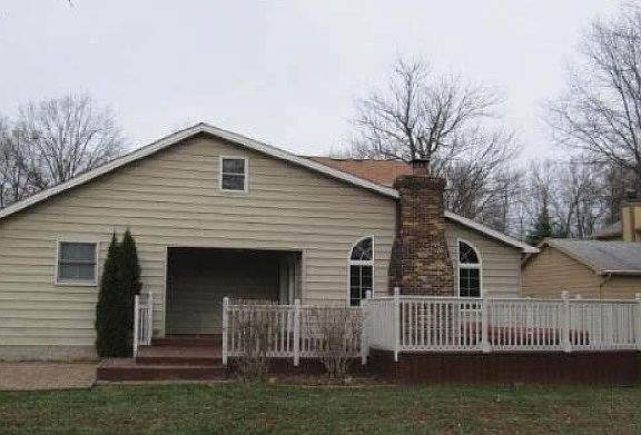 2nd image of 2612 Black Oak Dr
