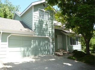 8100 Meadowdale Sq, Longmont, CO 80503