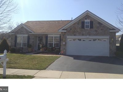 78 Chamber Ln, Columbus, NJ, 08022
